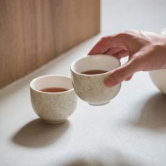 Loveramics Pro Tea Oriental – porcelánová šálka na čaj 145 ml – béžová