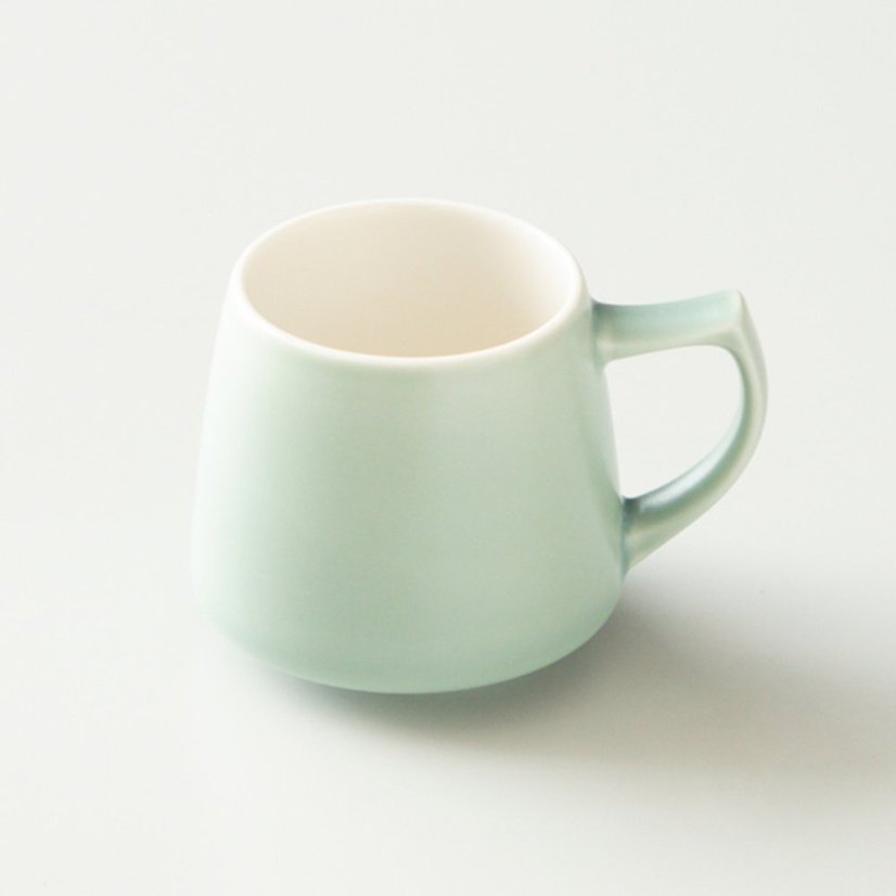 ORIGAMI Aroma — porcelánová šálka 200 ml, matná zelená