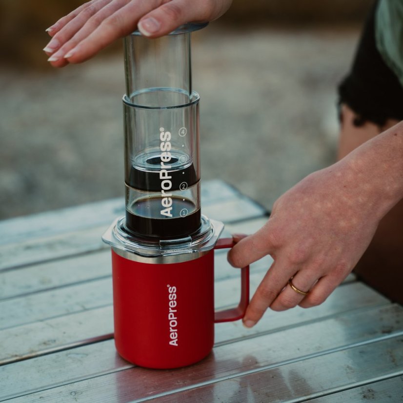 AeroPress - Cestovný hrnček na kávu Red 350 ml