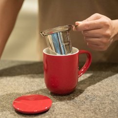 Loveramics Pro Tea - Hrnček 300 ml so sitkom na čaj - Red