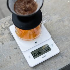 Hario - Cântar Barista - alb