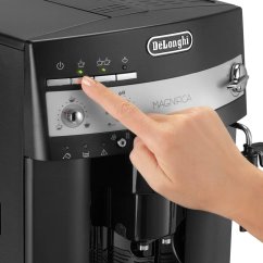 Repasovaný kávovar De'Longhi Magnifica ESAM3000.B