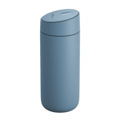 Fellow - Carter Slide Mug - Hazy Blue - Izolovaný hrnek 473ml