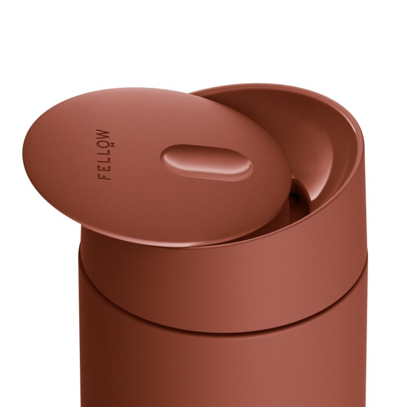 Fellow - Carter Slide Mug - Sienna - izolovaný termohrnek 355 ml