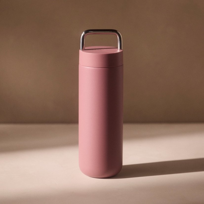 Fellow - Carter Carry Tumbler - Desert Rose - izolovaný termohrnek 591 ml