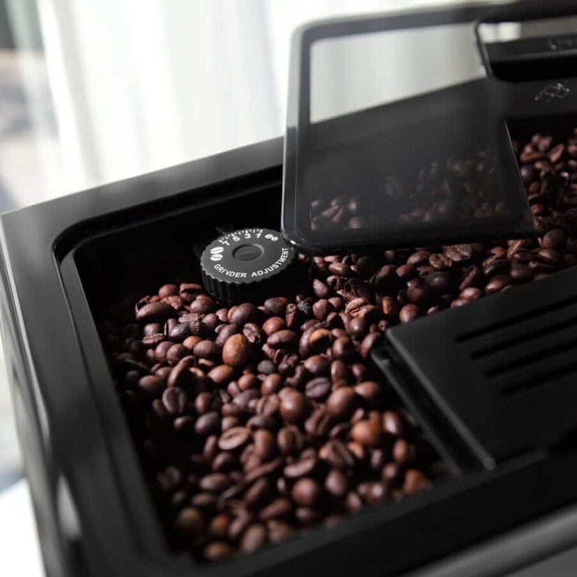 Repasovaný kávovar De'Longhi Eletta Cappuccino ECAM44.620.S