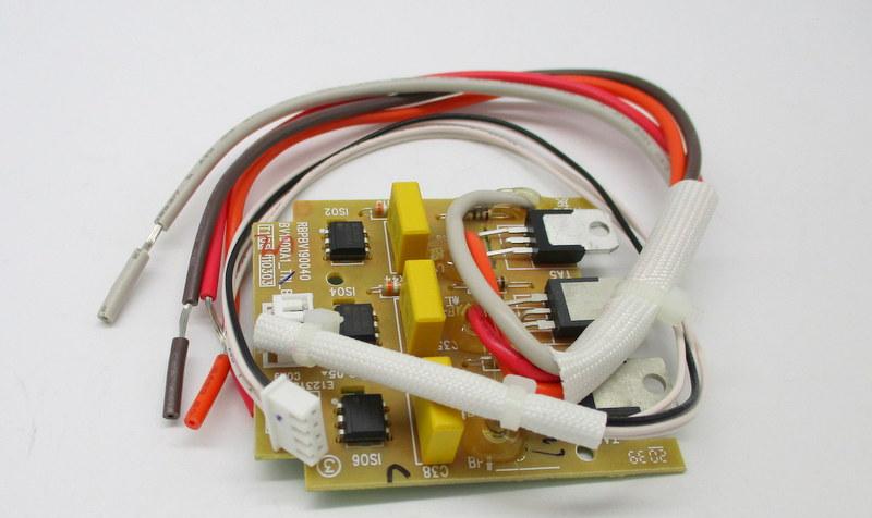Výkonová elektronika TRIAC 240V Výkonová elektronika TRIAC 240V